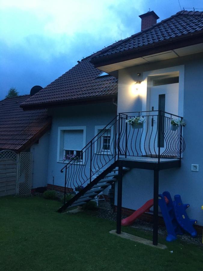 ברנה Domek I Apartamenty Zacisze מראה חיצוני תמונה